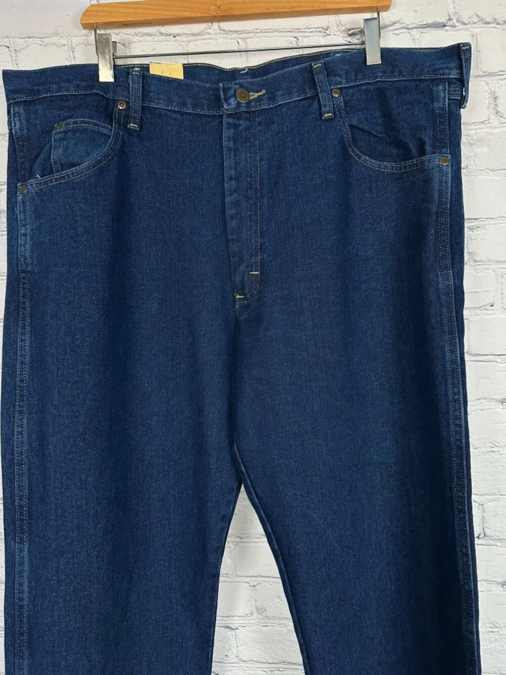 Wrangler Men's Rugged Wear Relaxed Fit Work Jeans, Size W40 x L34, Antique Navy